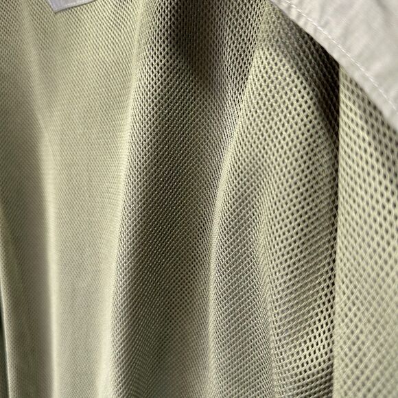 LL Bean Women's Size Large Jacket Green Hood Waterproof Windbreaker Item 284384 - Picture 7 of 11